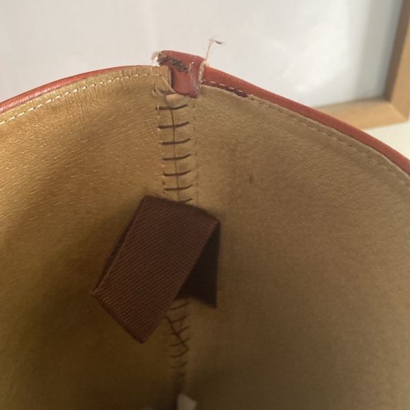 FRYE knee high leather boots size 7. In good condition!! - Picture 16 of 16